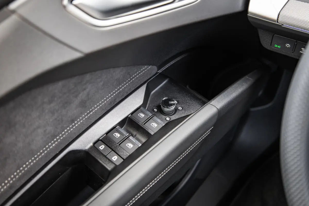S edition 340pk quattro performance 82 kWh | Panoramadak | Head-up | S-Line Interieur