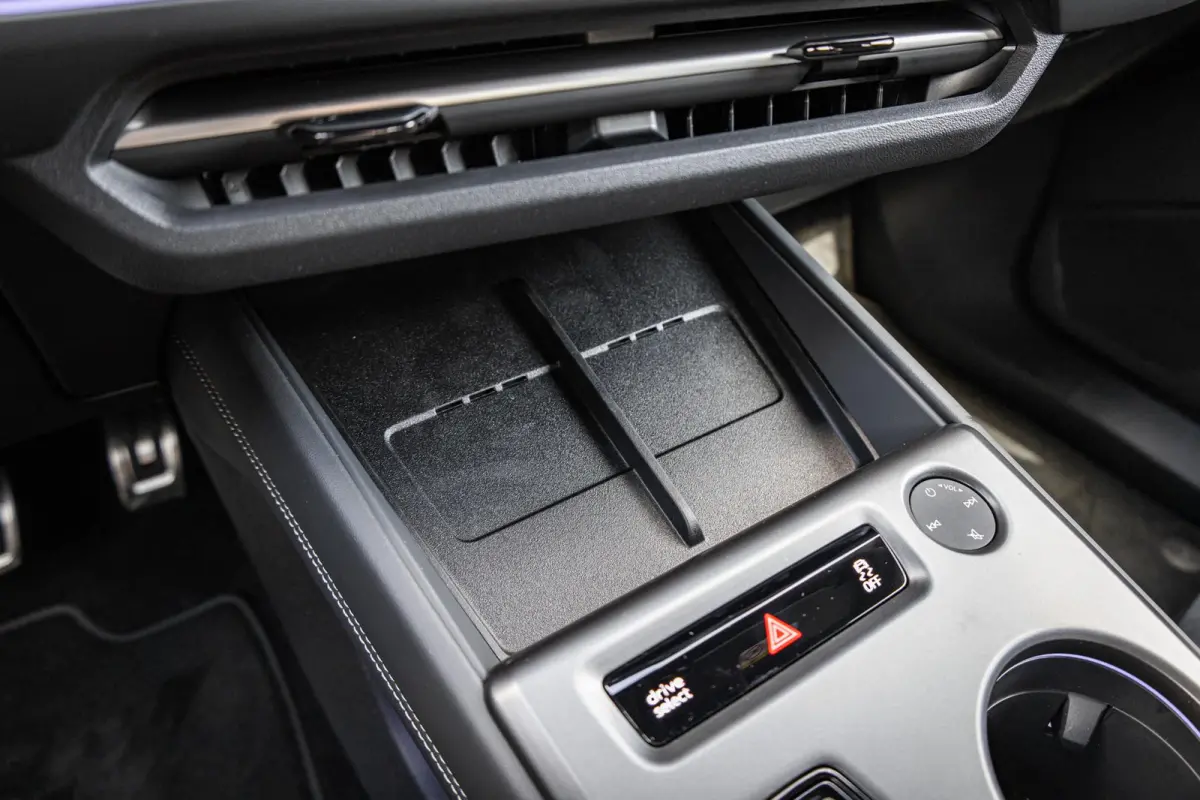 S edition 340pk quattro performance 82 kWh | Panoramadak | Head-up | S-Line Interieur