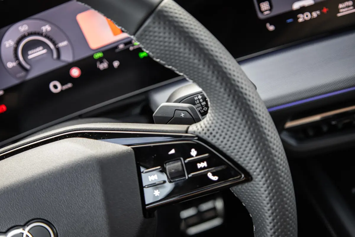 S edition 340pk quattro performance 82 kWh | Panoramadak | Head-up | S-Line Interieur