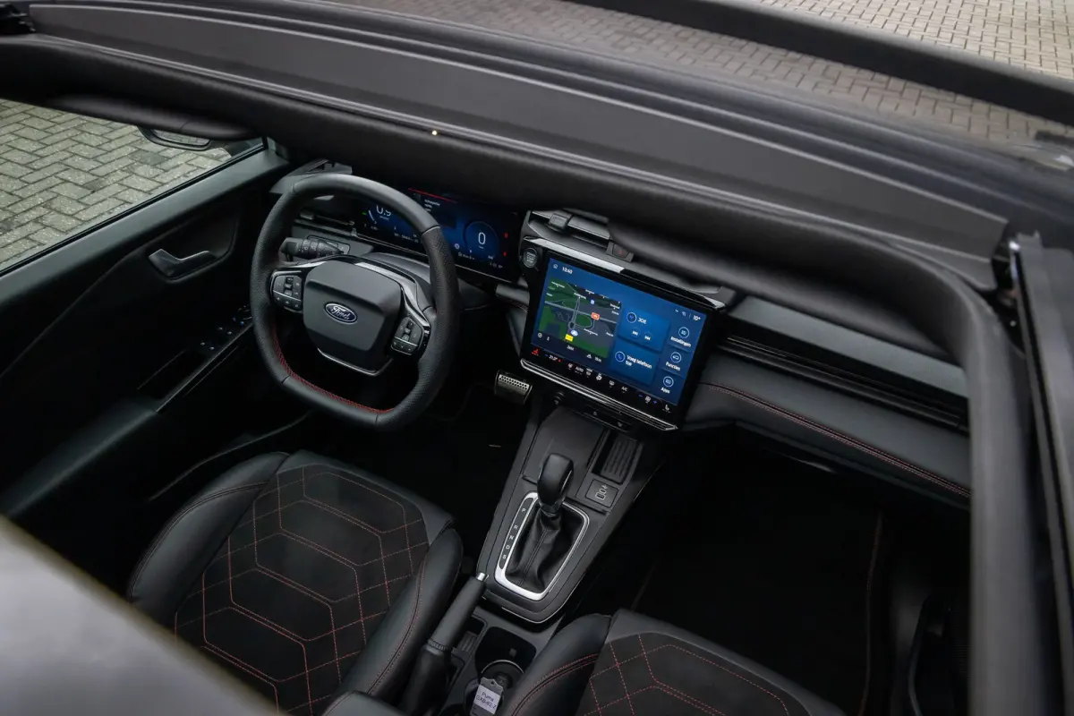 1.0 EcoBoost ST-Line X | Automaat | Nieuw model | Panoramdak | 360-camera | ELec. achtreklep | Full LED | B&O Audio | Dodehoek detectie