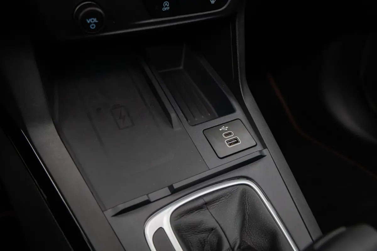 1.0 EcoBoost ST-Line X | Automaat | Nieuw model | Panoramdak | 360-camera | ELec. achtreklep | Full LED | B&O Audio | Dodehoek detectie