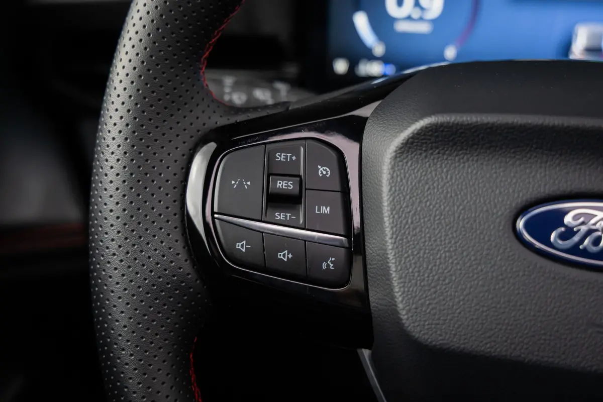 1.0 EcoBoost ST-Line X | Automaat | Nieuw model | Panoramdak | 360-camera | ELec. achtreklep | Full LED | B&O Audio | Dodehoek detectie