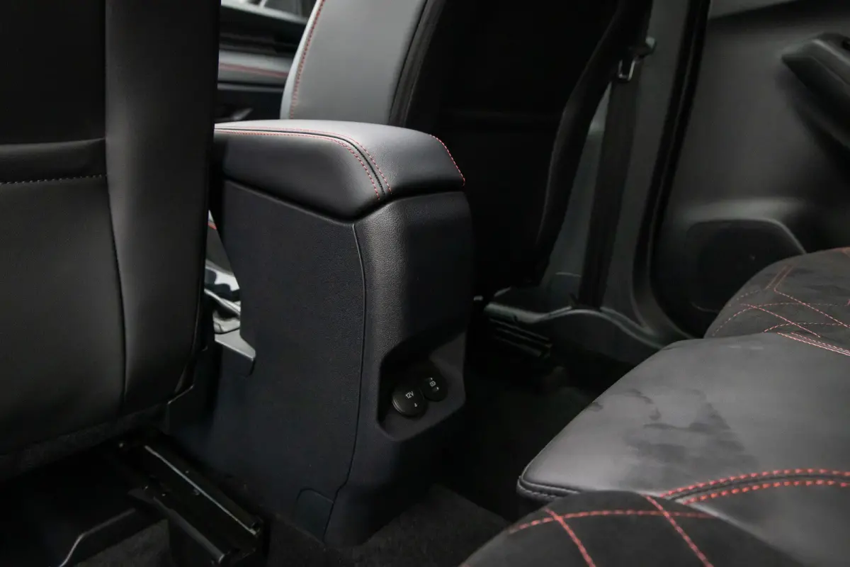 1.0 EcoBoost ST-Line X | Automaat | Nieuw model | Panoramdak | 360-camera | ELec. achtreklep | Full LED | B&O Audio | Dodehoek detectie
