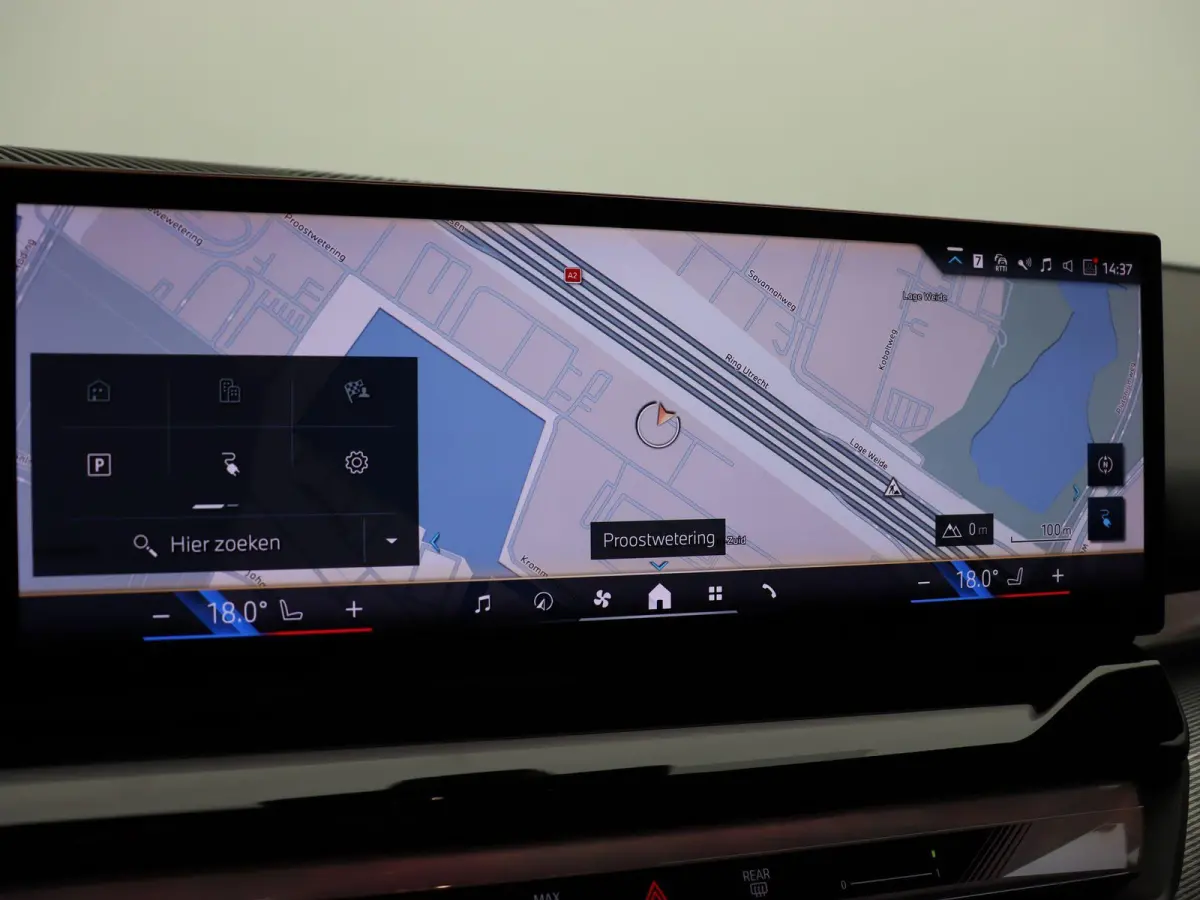 eDrive 40 M Sportpakket Pro | Comfort Access | 	Parking Assistant Plus | Driving Assistant Plus | Harman Kardon | 20''