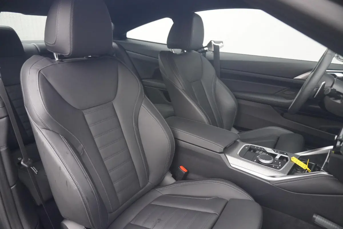 430i High Executive | M Sportpakket | 19" | Hi-Fi | Stoelverwarming |