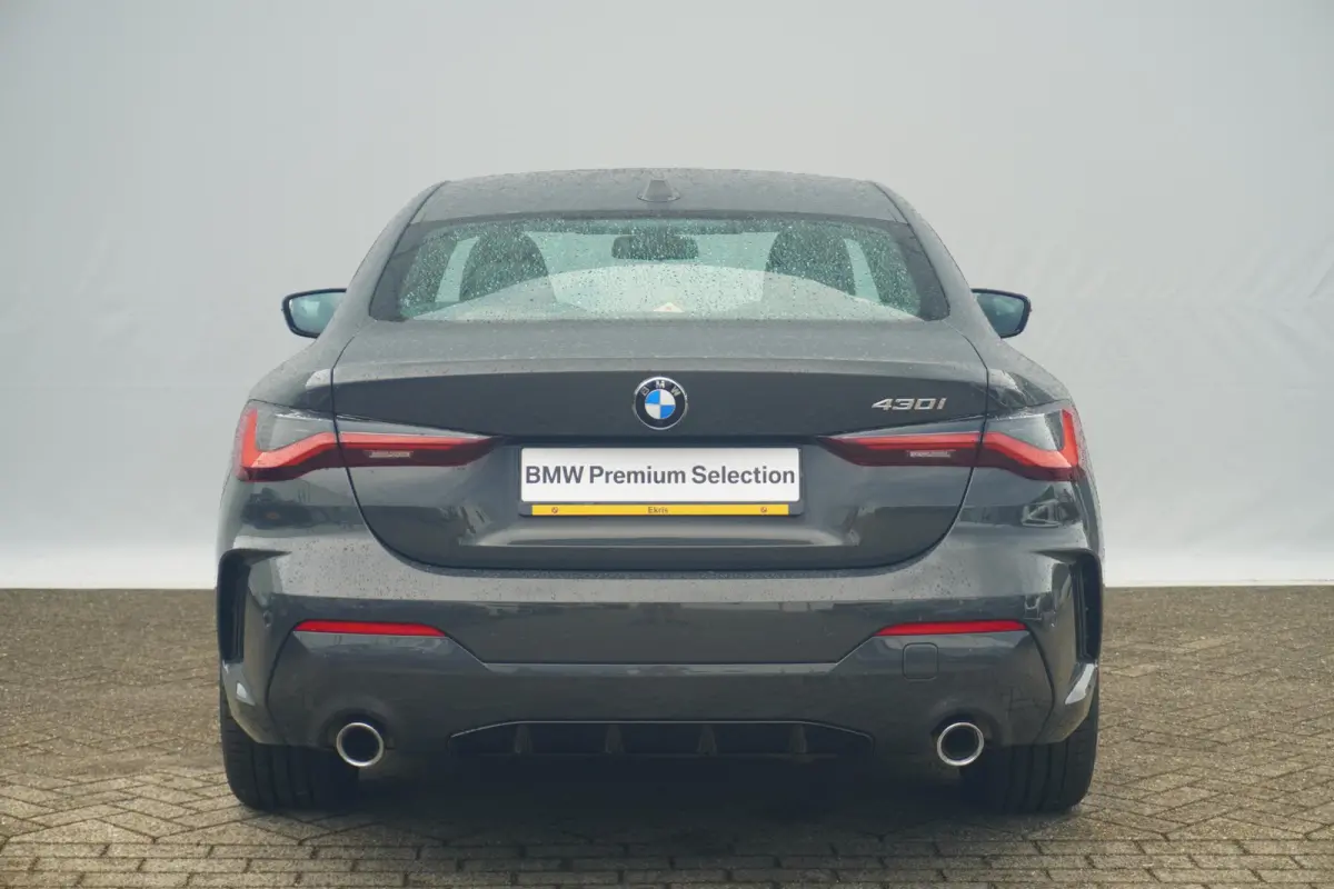 430i High Executive | M Sportpakket | 19" | Hi-Fi | Stoelverwarming |