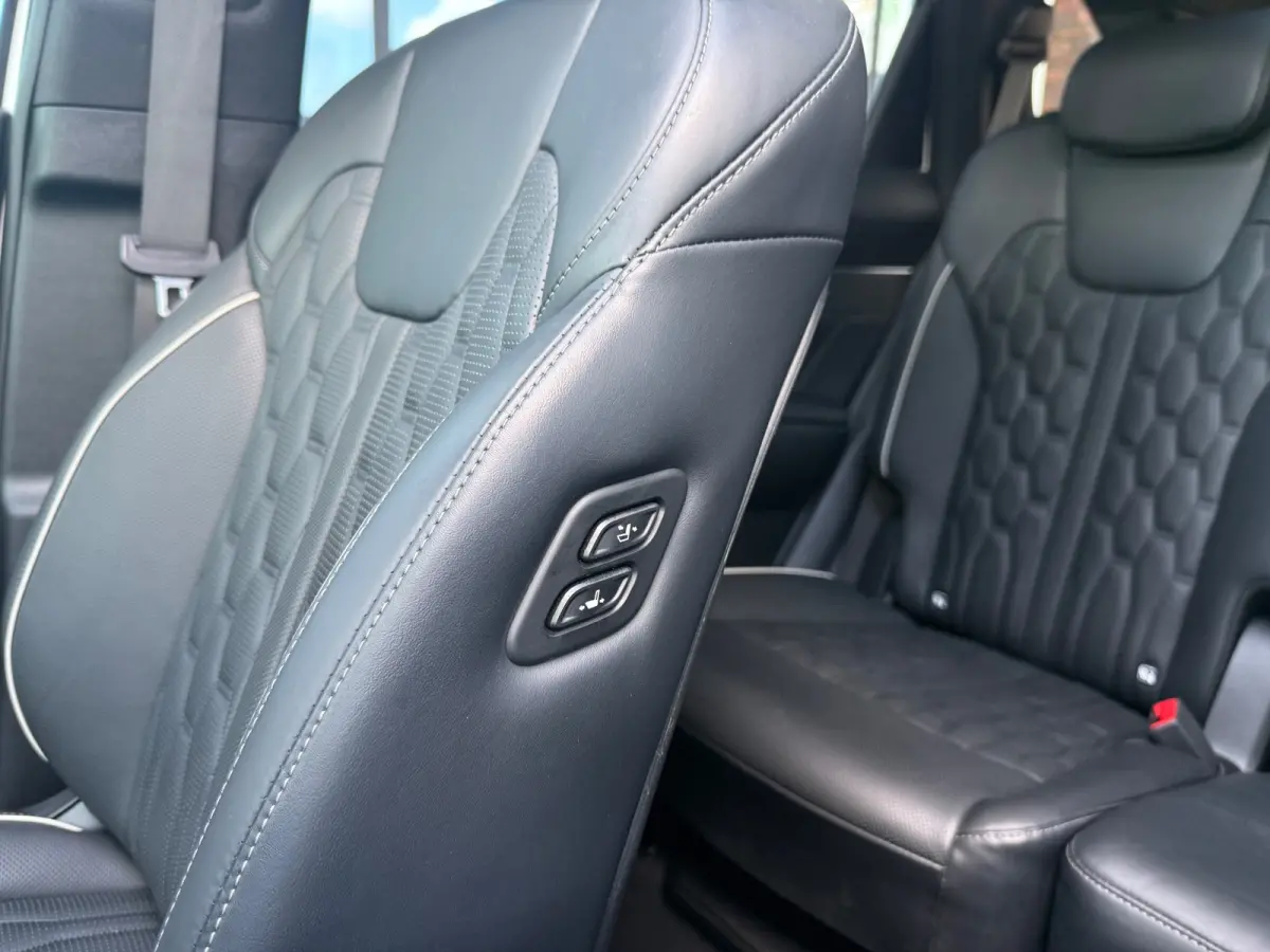 1.6 T-GDI Hybrid 2WD ExecutiveLine 7p. - Automaat - Leder - Panoramadak- Navi - Org.NL