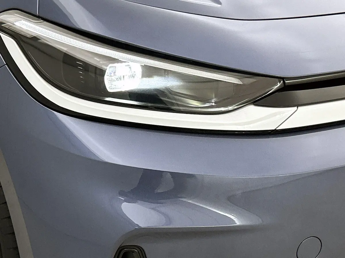 Life 50 kWh 170 PK | Steunhaak | Navigatie | Apple Carplay draadloos | Stoelverwarming | Ruiten getint | 19" Lichtmetalen velgen | Android Auto draadloss | LED verlichting | Camera | Climate
