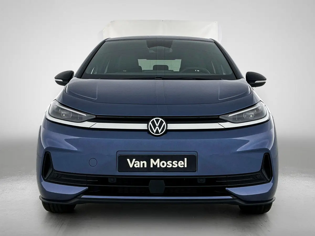 Life 50 kWh 170 PK | Steunhaak | Navigatie | Apple Carplay draadloos | Stoelverwarming | Ruiten getint | 19" Lichtmetalen velgen | Android Auto draadloss | LED verlichting | Camera | Climate