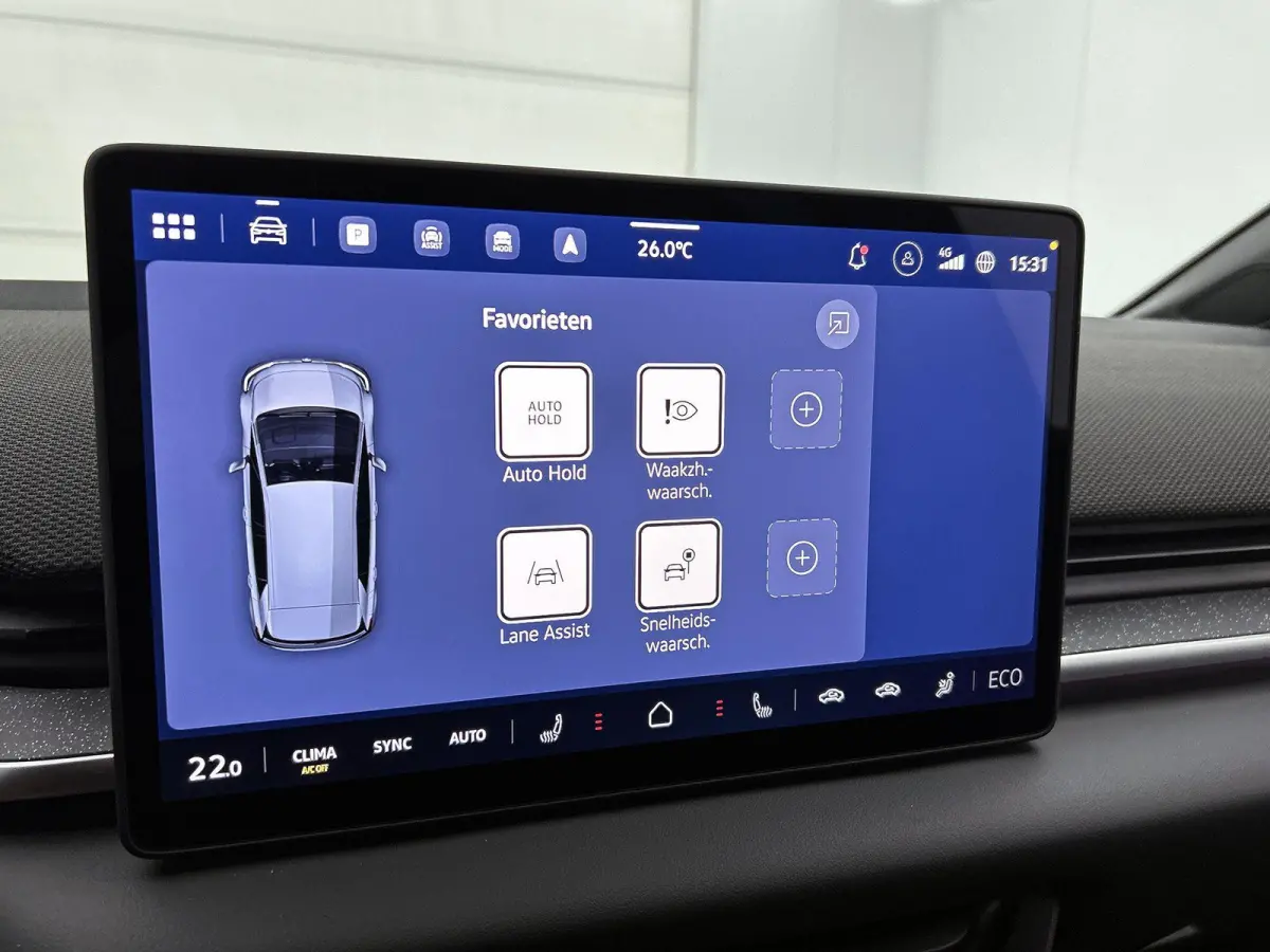 Life 50 kWh 170 PK | Steunhaak | Navigatie | Apple Carplay draadloos | Stoelverwarming | Ruiten getint | 19" Lichtmetalen velgen | Android Auto draadloss | LED verlichting | Camera | Climate