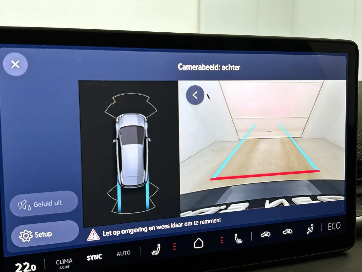 Life 50 kWh 170 PK | Steunhaak | Navigatie | Apple Carplay draadloos | Stoelverwarming | Ruiten getint | 19" Lichtmetalen velgen | Android Auto draadloss | LED verlichting | Camera | Climate
