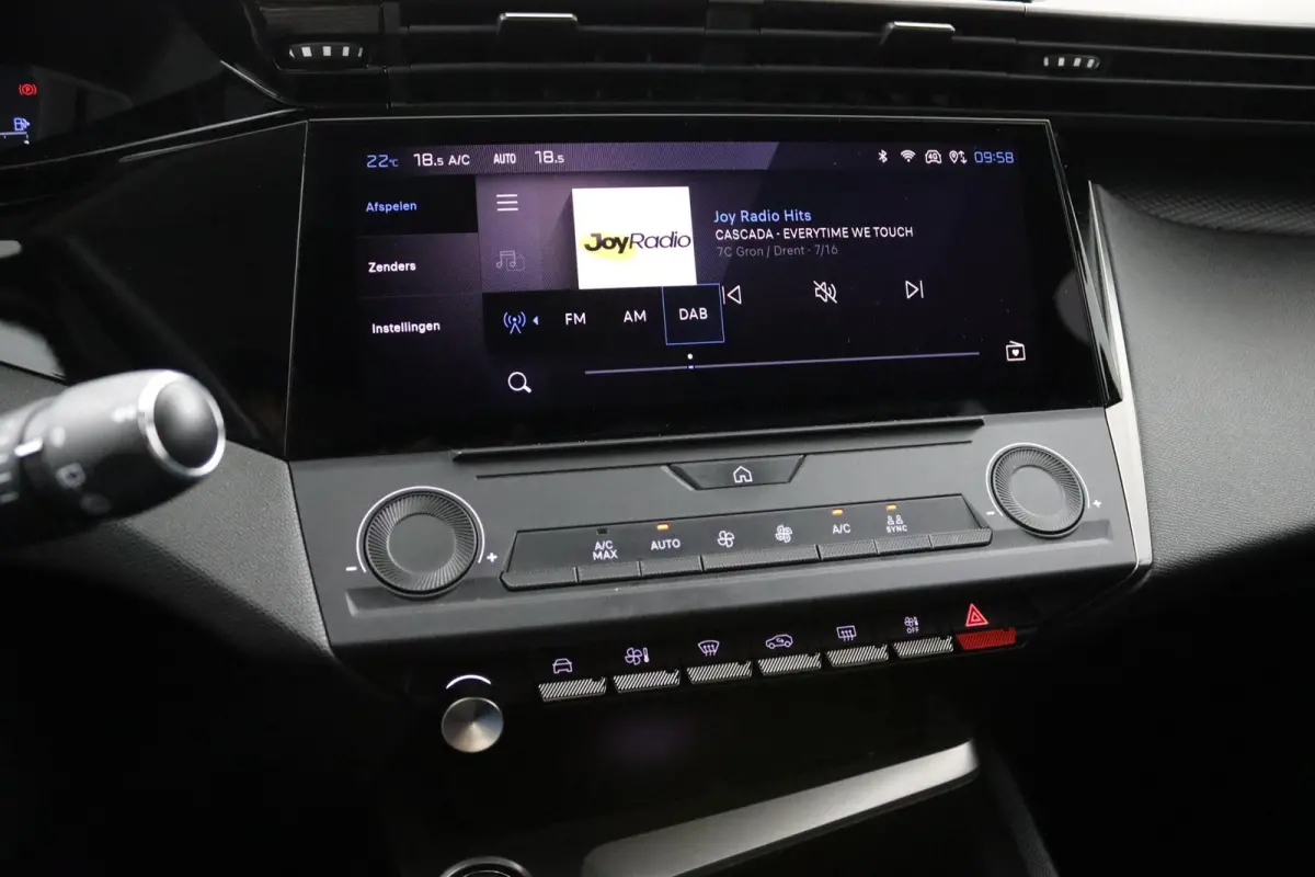 1.2*NAVi*CRUISE*ECC*HAAK*CARPLAY*
