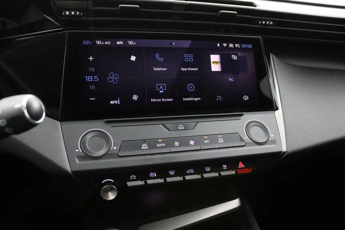 1.2*NAVi*CRUISE*ECC*HAAK*CARPLAY*