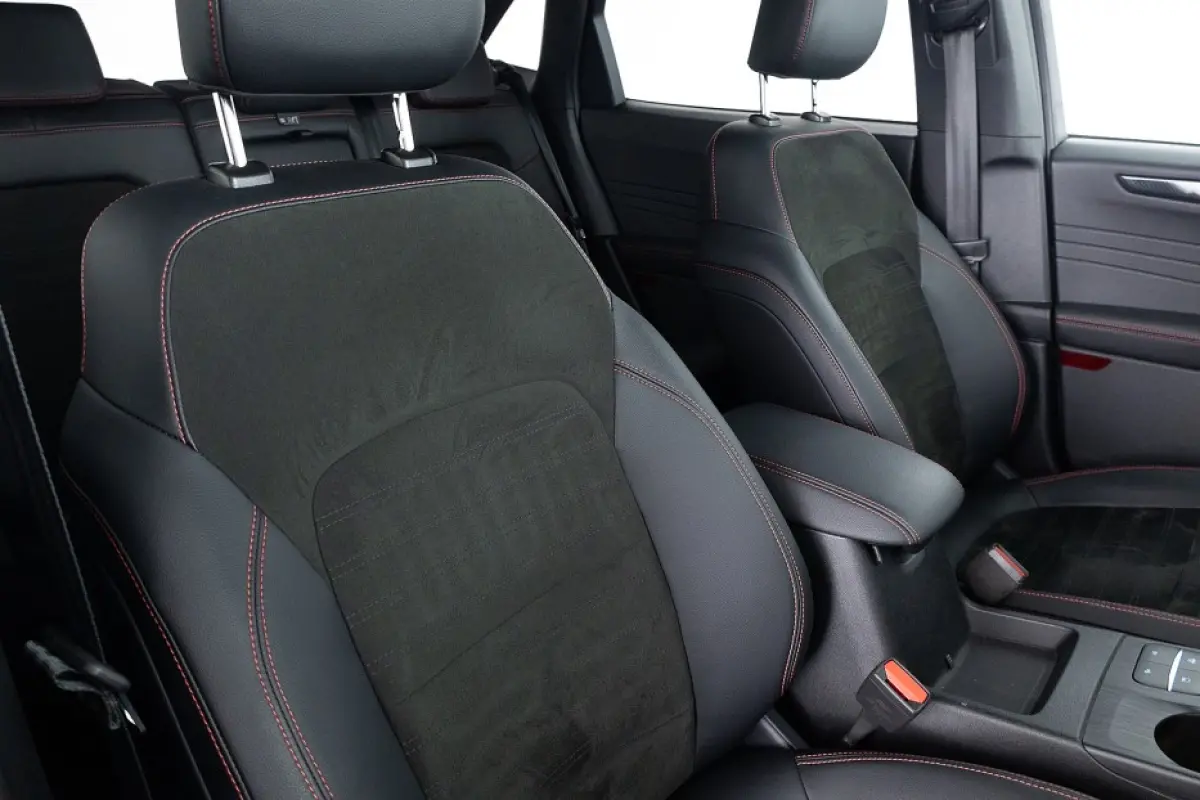 2.5 PHEV ST-Line X Black Pack | B&O | 20 Inch | Half LEDER | EL. Stoel | WINTERPACK