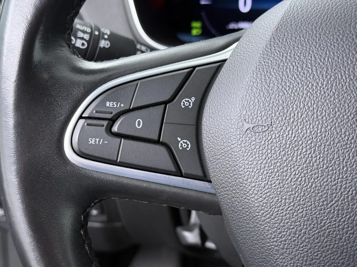 Plug-in Hybrid 160 Intens | SoH 76% | Parkeercamera | Head-Up |