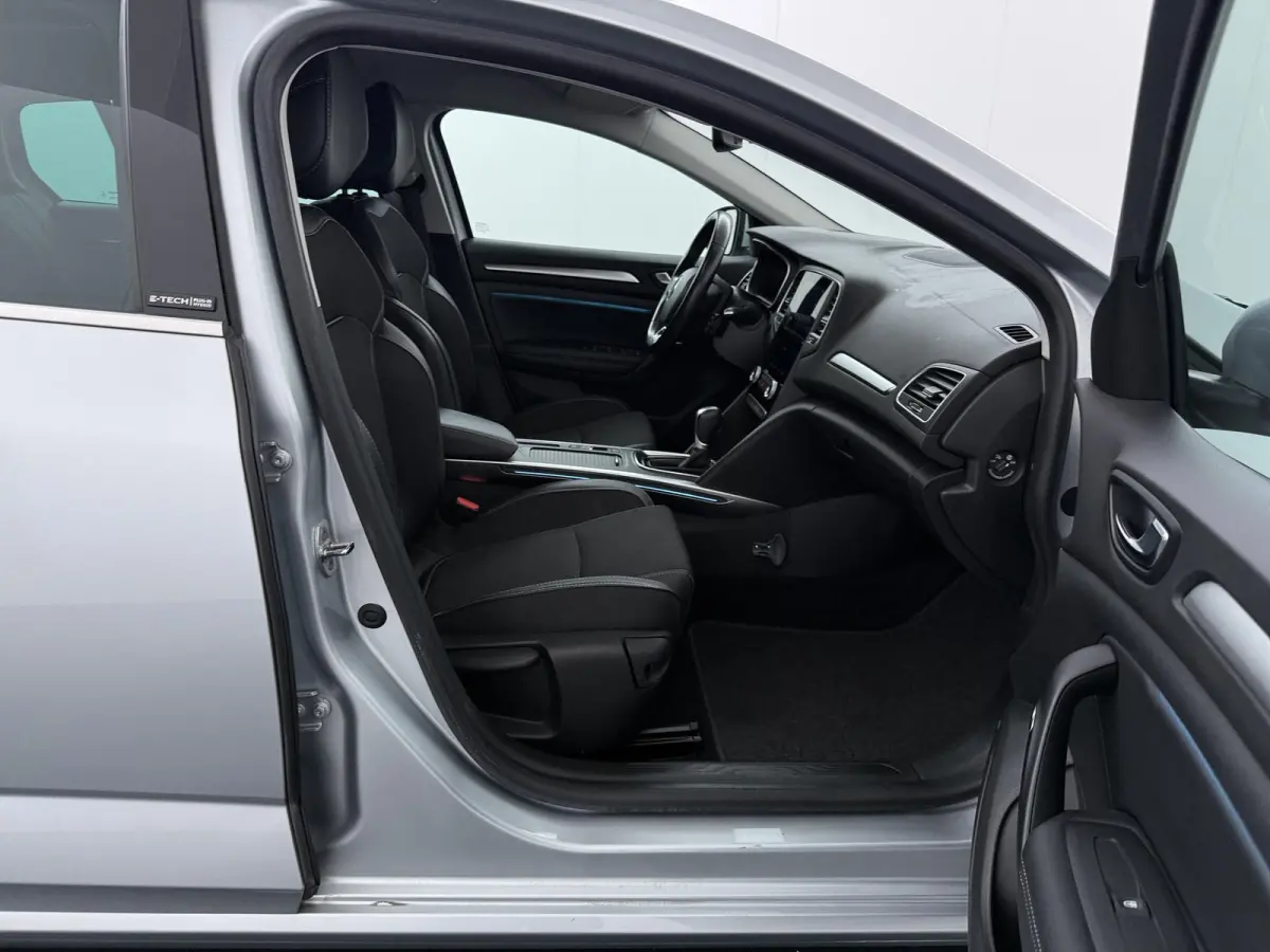 Plug-in Hybrid 160 Intens | SoH 76% | Parkeercamera | Head-Up |