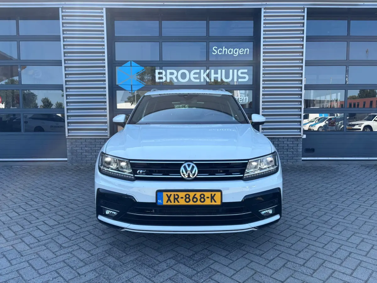 1.5 TSI 130PK R-Line | Panoramadak | Elektrische achterklep | Cruise control adaptief | Stoel verwarming |