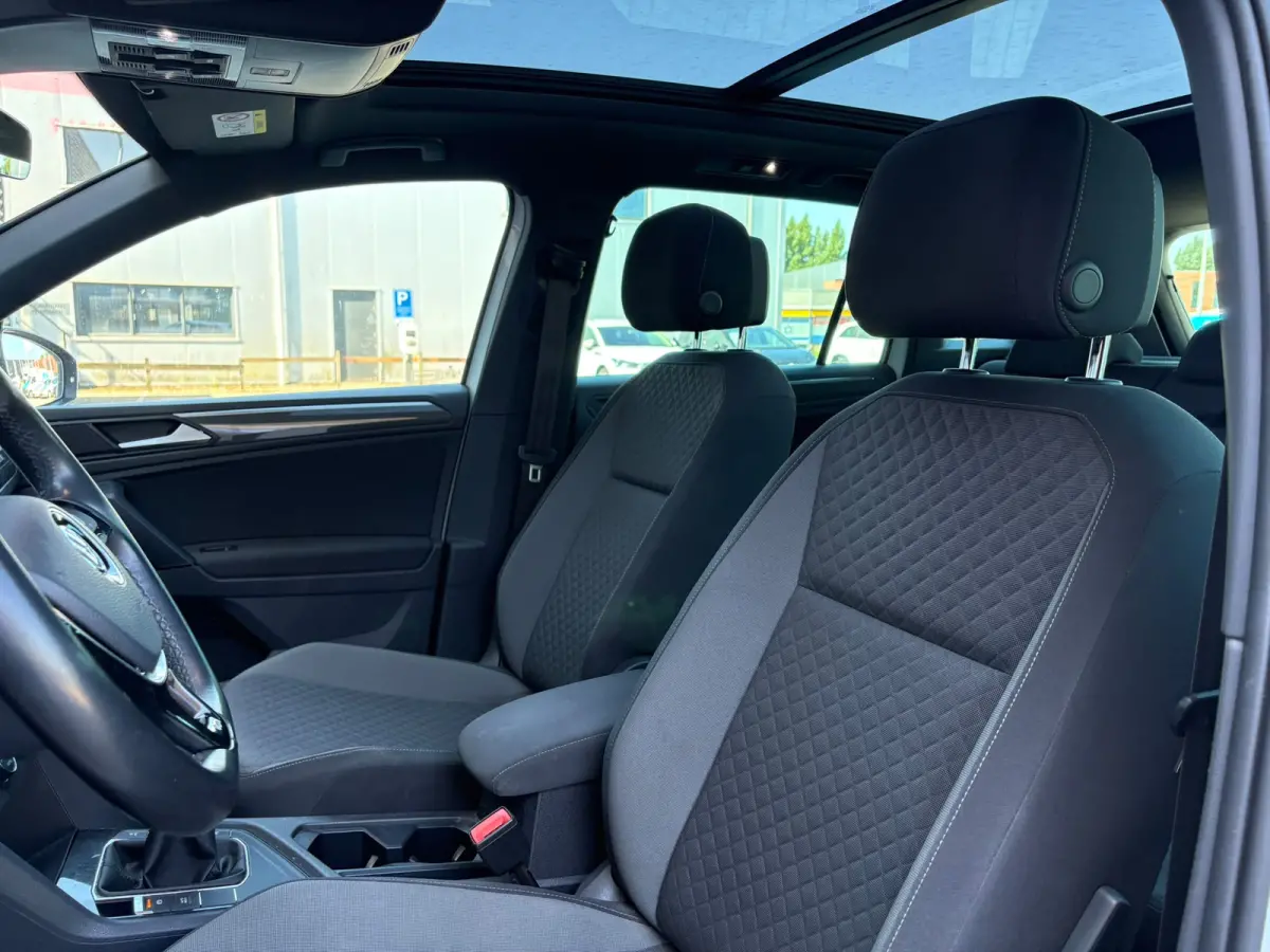1.5 TSI 130PK R-Line | Panoramadak | Elektrische achterklep | Cruise control adaptief | Stoel verwarming |