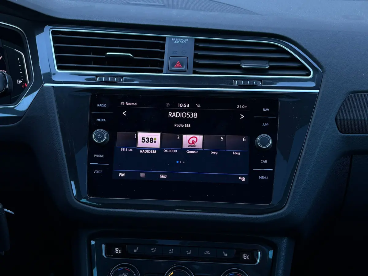 1.5 TSI 130PK R-Line | Panoramadak | Elektrische achterklep | Cruise control adaptief | Stoel verwarming |