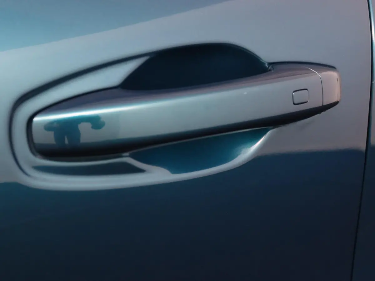 E-TECH Hybrid 145 Intens | Adapt. Cruise | Groot Navi | Parkeercamera |