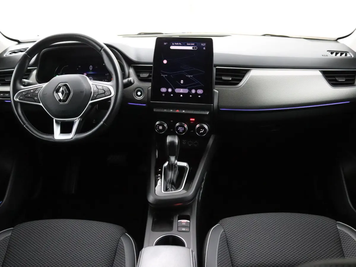 E-TECH Hybrid 145 Intens | Adapt. Cruise | Groot Navi | Parkeercamera |