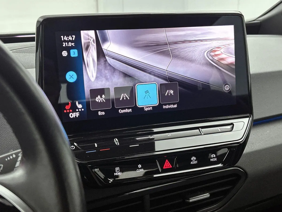 Pro 58 kWh | 204 PK | SoH 94,5% | Adaptieve Cruise Control | Apple Carplay / Android Auto | Stoelverwarming |