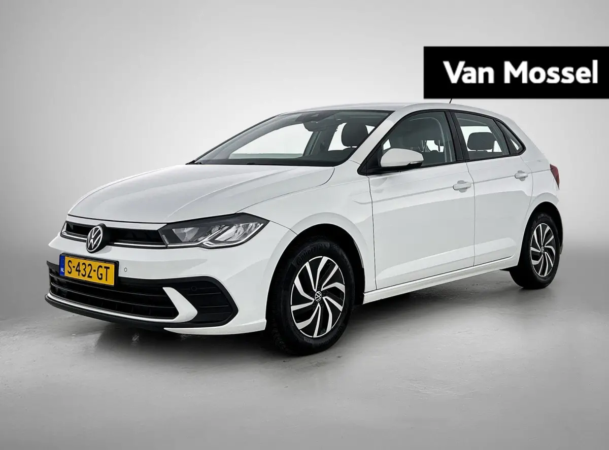 1.0 TSI Life Business | 95 PK | Apple Carplay/Android Auto | Parkeer sensoren voor en achter | Climatronic (automatische airco) | Adaptieve Cruise Control | Stoelverwarming |