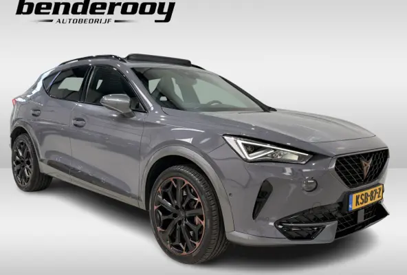 1.4 e-Hybrid 245pk VZ | Pano dak | Brembo