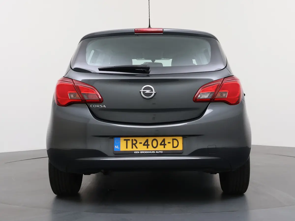 1.4 16v 90 pk 5drs Favourite | Achterbank in delen neerklapbaar | Airco | Bluetooth telefoonvoorbereiding