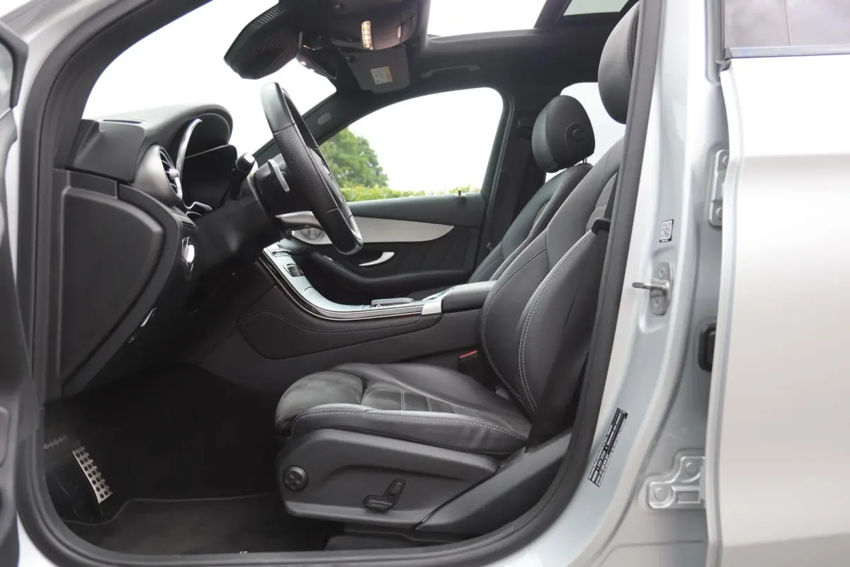 4MATIC Premium Plus | PANO ☀️ | BURMESTER 🎵 | BLIS 👀 | CARPLAY 📱 | CAMERA 📸 | SFEERVERLICHTING ✨