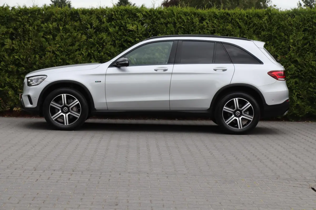 4MATIC Premium Plus | PANO ☀️ | BURMESTER 🎵 | BLIS 👀 | CARPLAY 📱 | CAMERA 📸 | SFEERVERLICHTING ✨