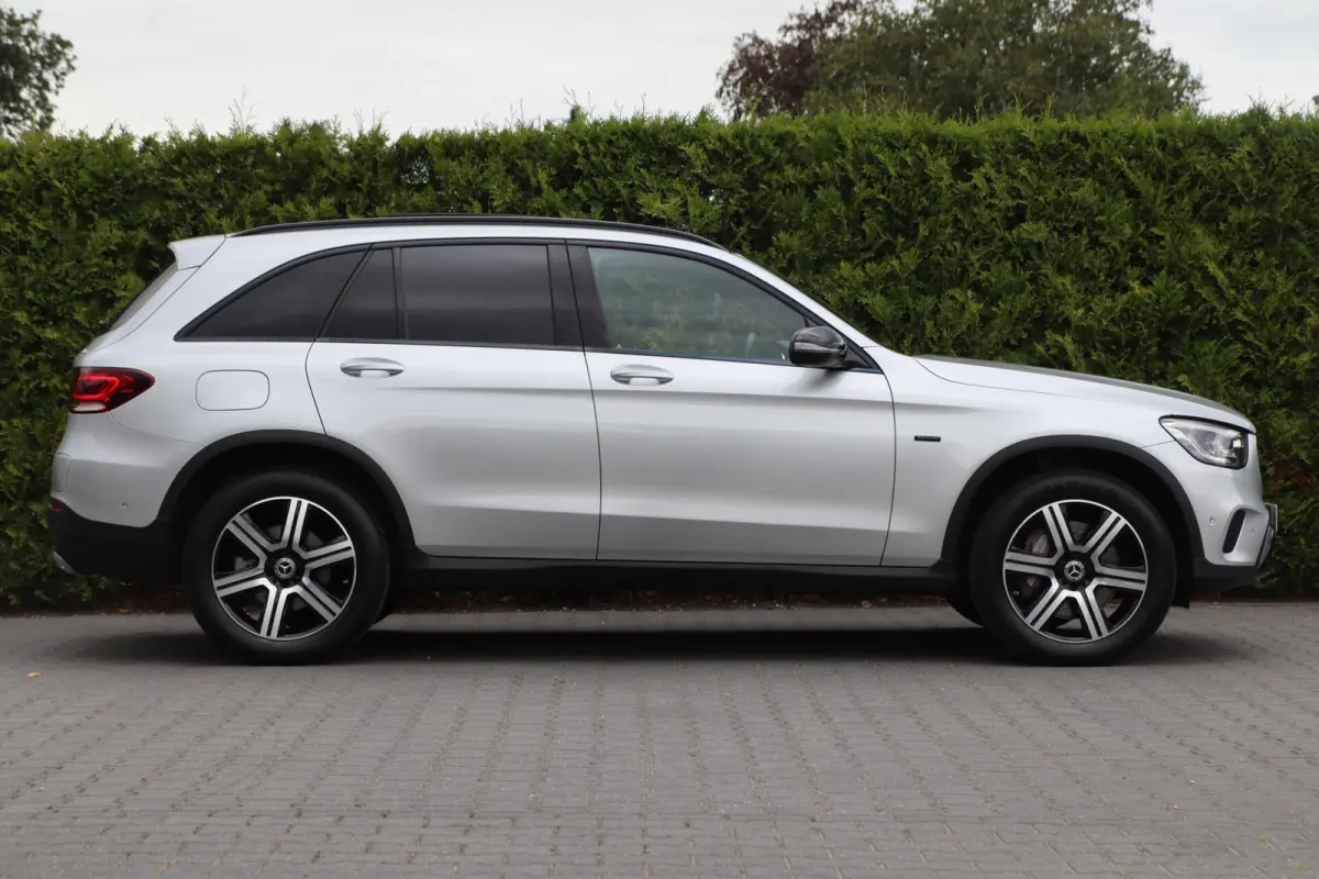 4MATIC Premium Plus | PANO ☀️ | BURMESTER 🎵 | BLIS 👀 | CARPLAY 📱 | CAMERA 📸 | SFEERVERLICHTING ✨