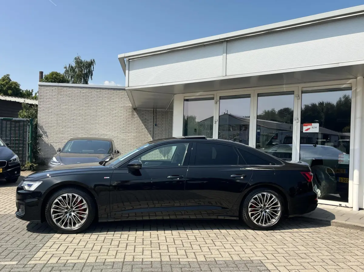 55 TFSI e quattro Pro Line S Competition