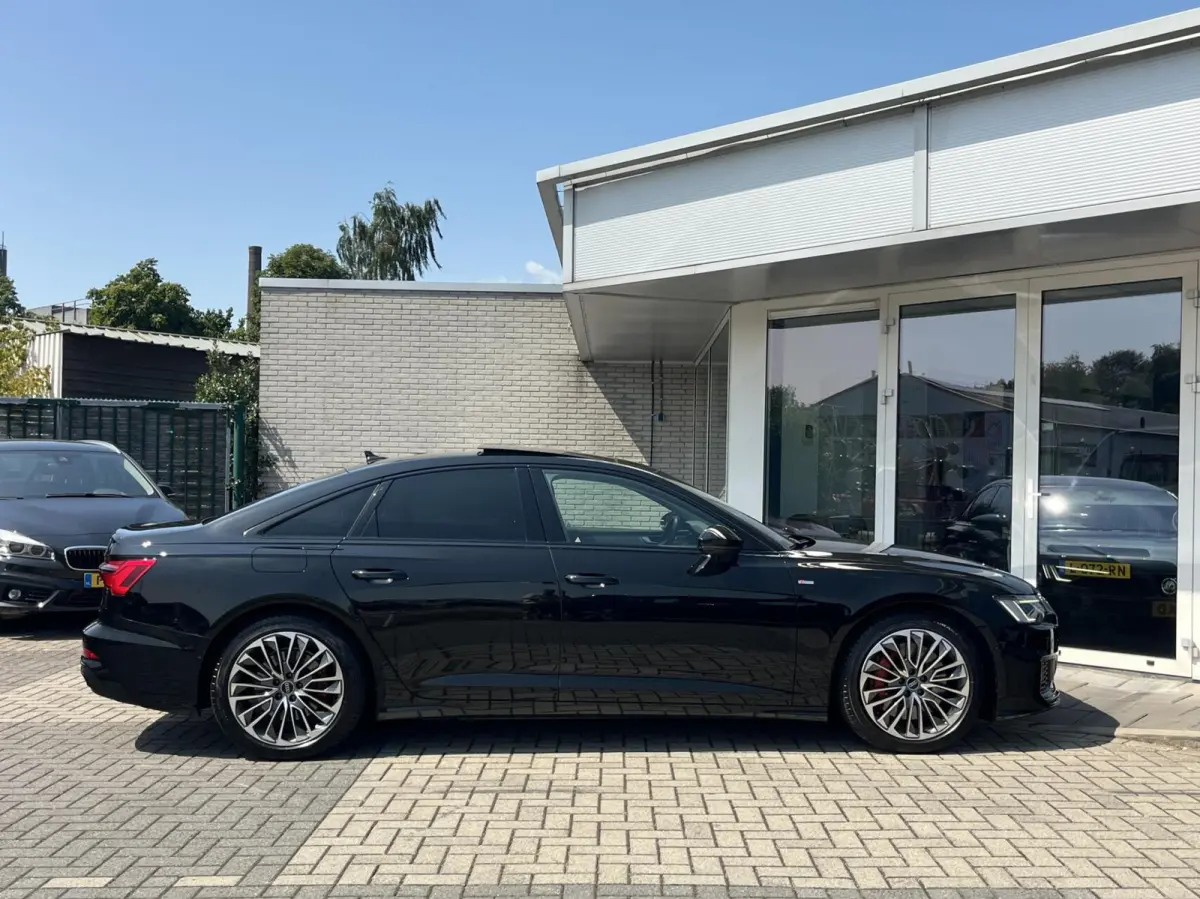 55 TFSI e quattro Pro Line S Competition