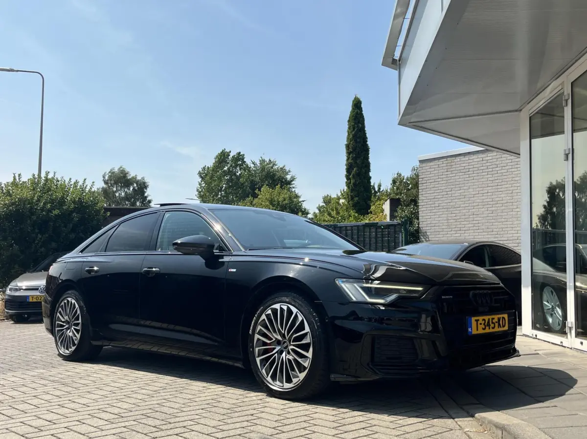 55 TFSI e quattro Pro Line S Competition