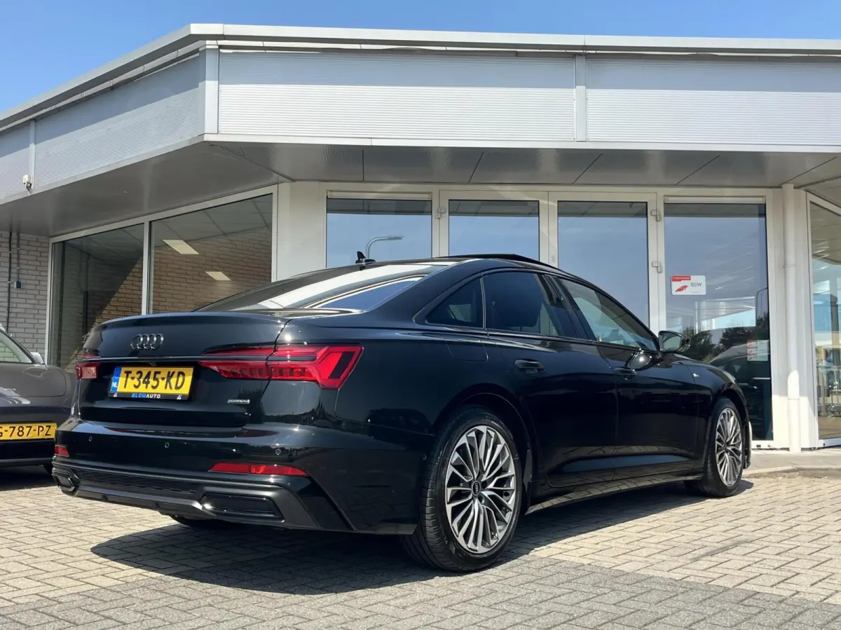 55 TFSI e quattro Pro Line S Competition