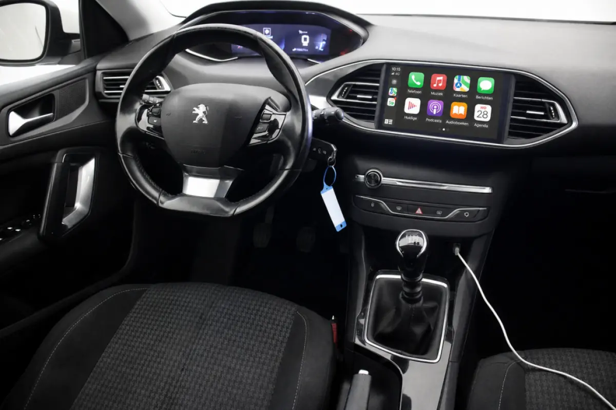 1.2 Puretech Active - Digitaal Cockpit, Carplay, Cruise, Trekhaak
