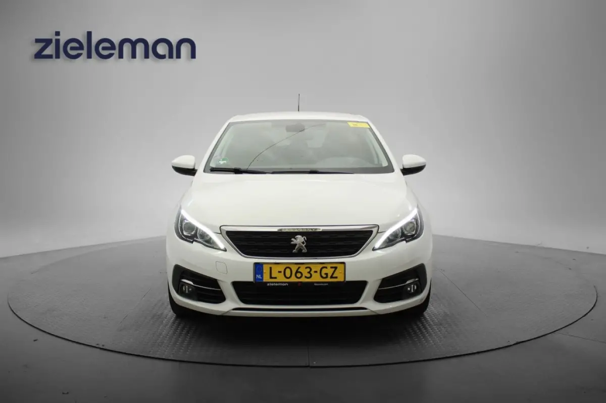 1.2 Puretech Active - Digitaal Cockpit, Carplay, Cruise, Trekhaak