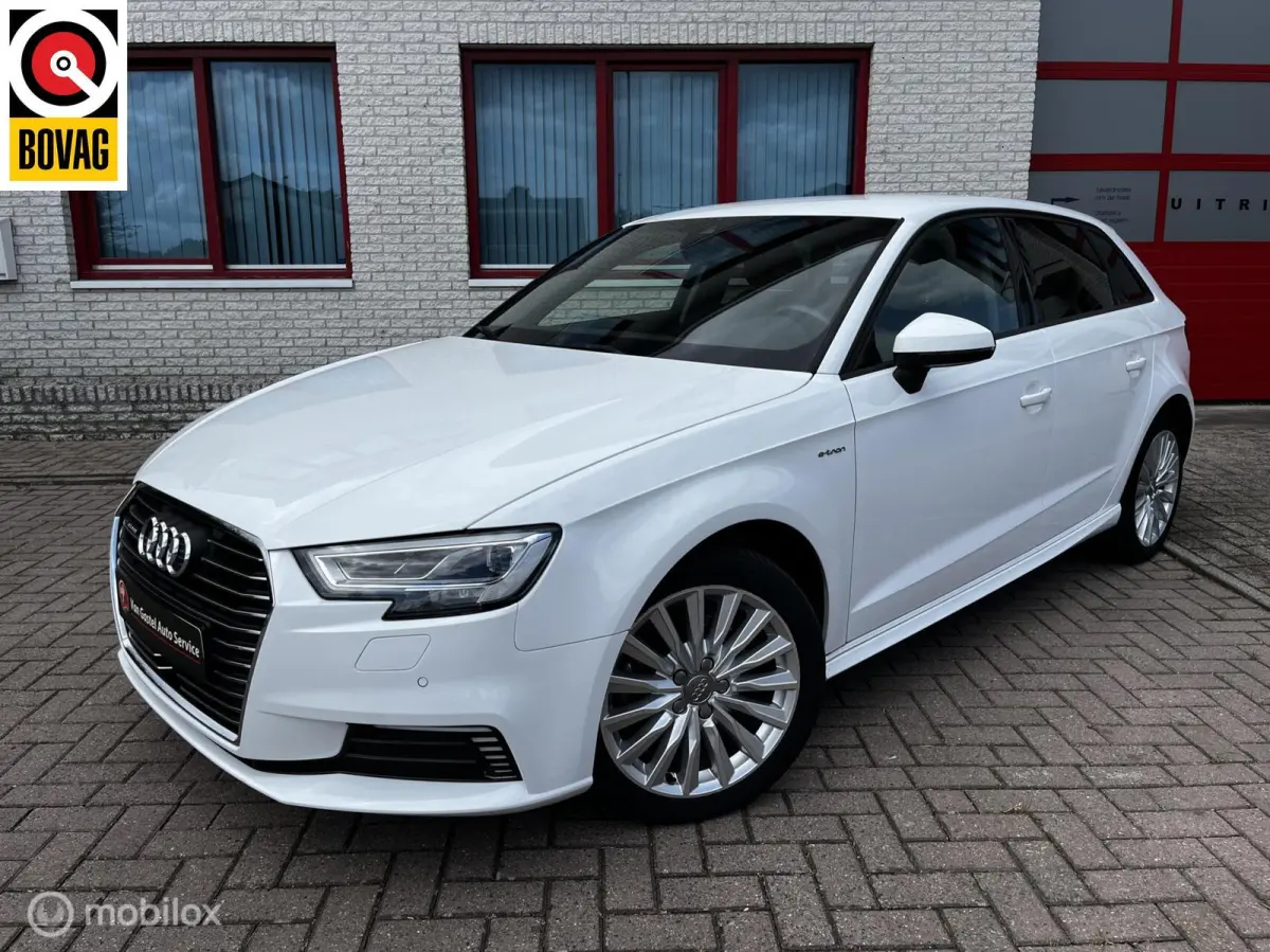 1.4 e-tron NAVI/VIRTUAL/CLIMA/CRUISE