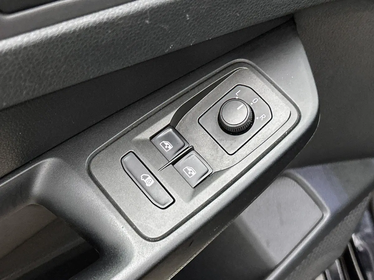 Maxi 2.0 TDI Style Automaat Airco Bluetooth Cruise Control  App-Connect