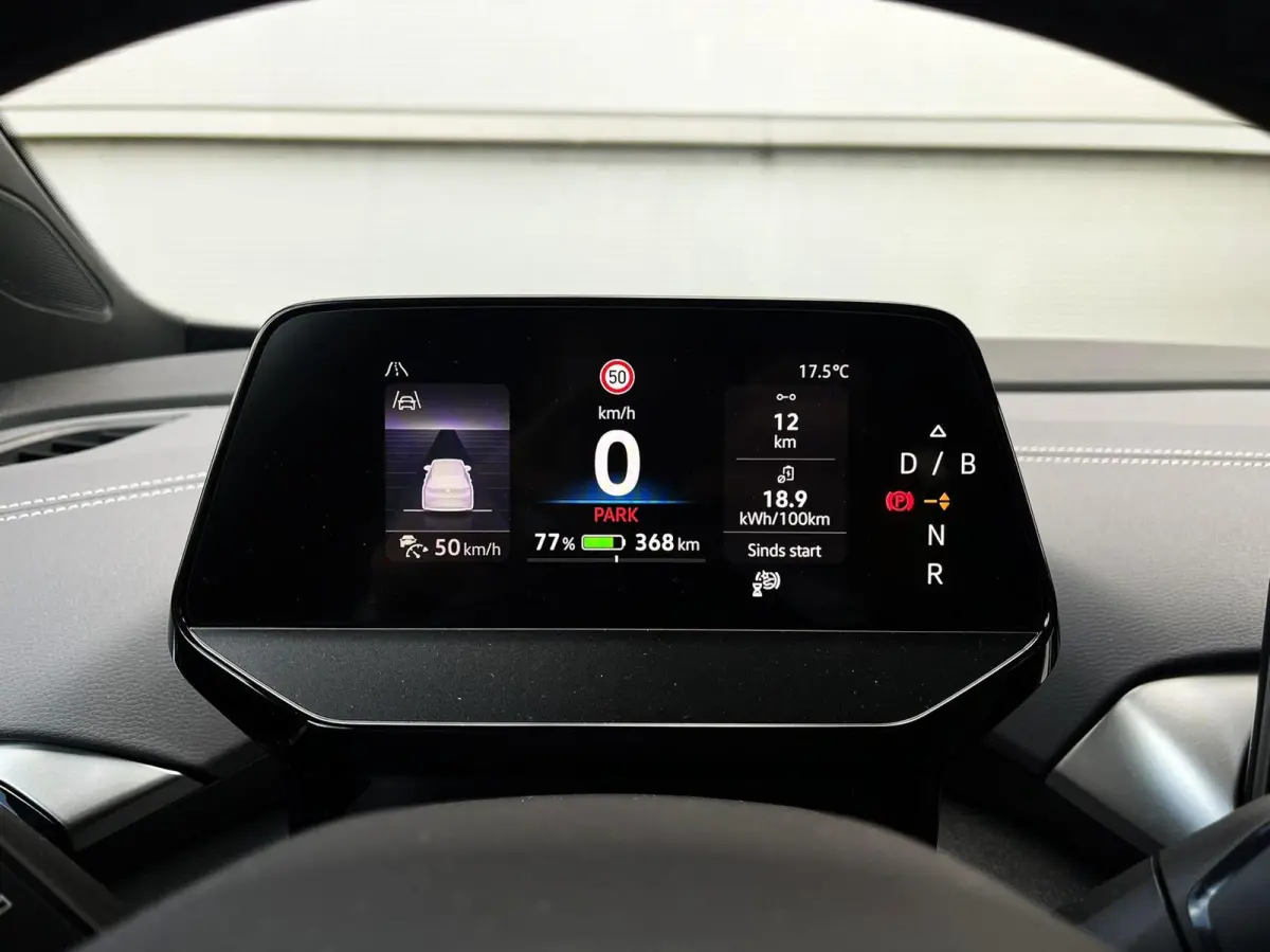 286pk Pro Limited Edition 77 kWh | App Connect | Navigatie | Stoelverwarming
