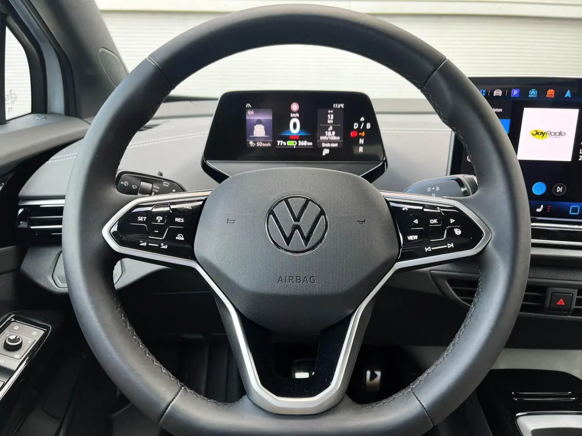 286pk Pro Limited Edition 77 kWh | App Connect | Navigatie | Stoelverwarming