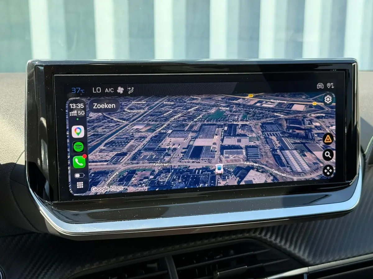 1.2 Hybrid 110 e-DCS6 GT 360 camera | Adeptieve cruise control met Stop&Go | Sfeerverlichting interieur | Keyless | Apple carplay & Android auto