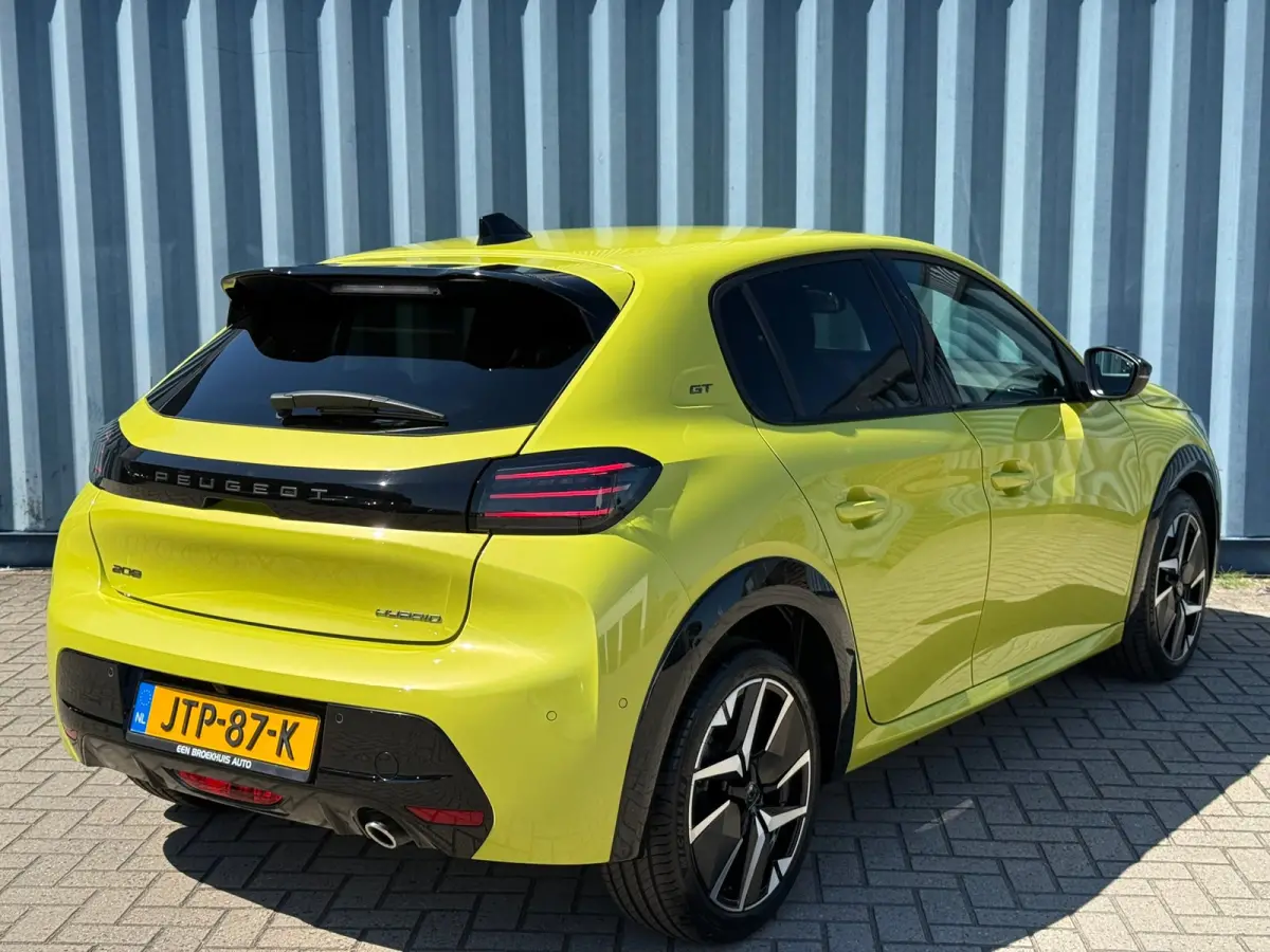 1.2 Hybrid 110 e-DCS6 GT 360 camera | Adeptieve cruise control met Stop&Go | Sfeerverlichting interieur | Keyless | Apple carplay & Android auto