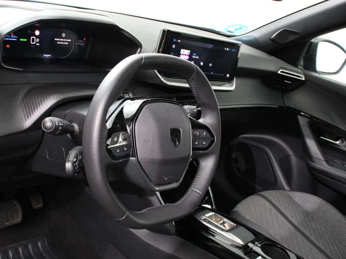 EV Allure Pack 54 kWh Navigatie Apple Carplay/Android Auto Climate Control Parkeer sensoren Lichtmetalen Velgen