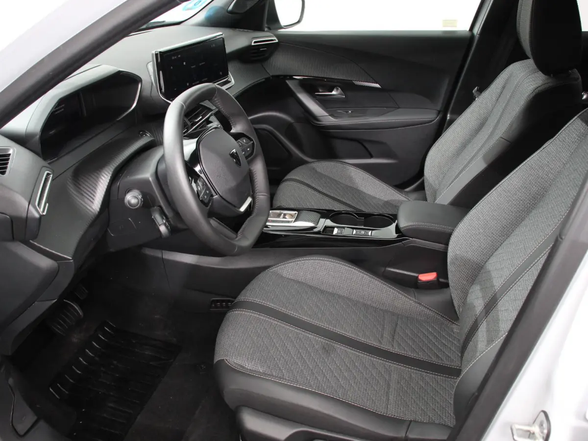 EV Allure Pack 54 kWh Navigatie Apple Carplay/Android Auto Climate Control Parkeer sensoren Lichtmetalen Velgen