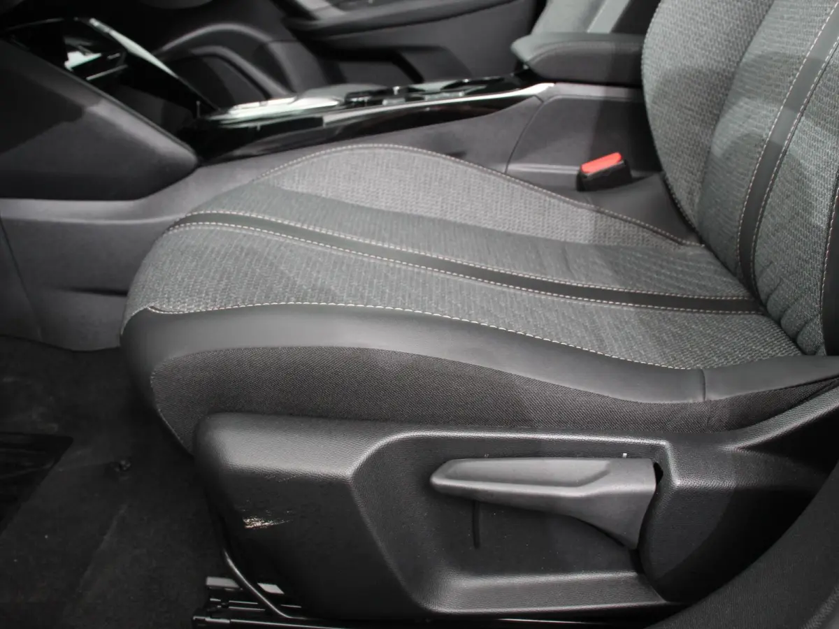 EV Allure Pack 54 kWh Navigatie Apple Carplay/Android Auto Climate Control Parkeer sensoren Lichtmetalen Velgen