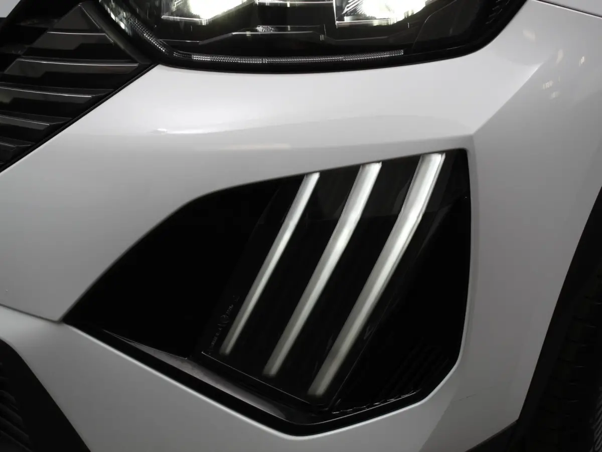 EV Allure Pack 54 kWh Navigatie Apple Carplay/Android Auto Climate Control Parkeer sensoren Lichtmetalen Velgen