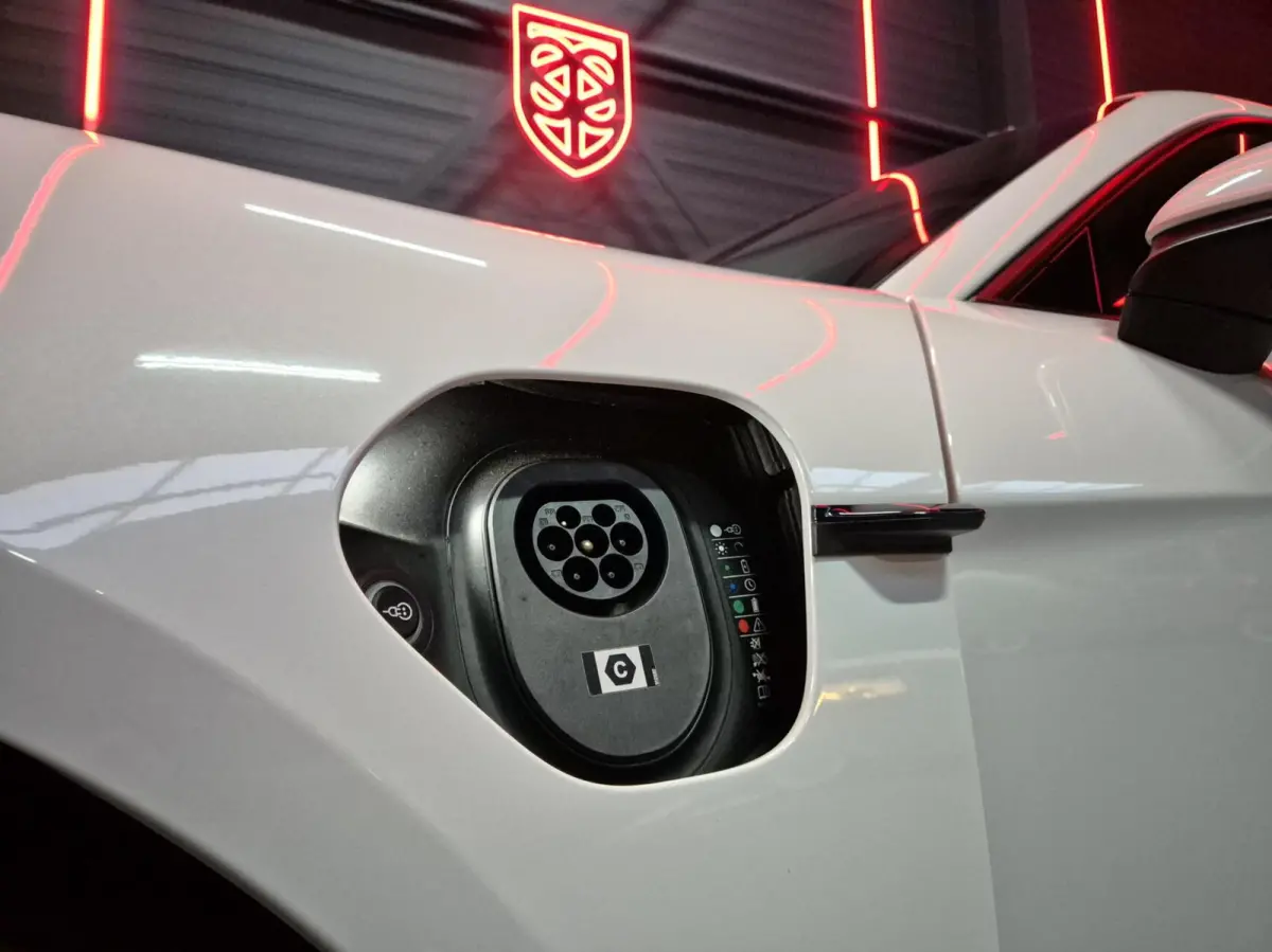 93kWh Performance Plus |PASM|FABRIEKSG.|5-ZITS|21"