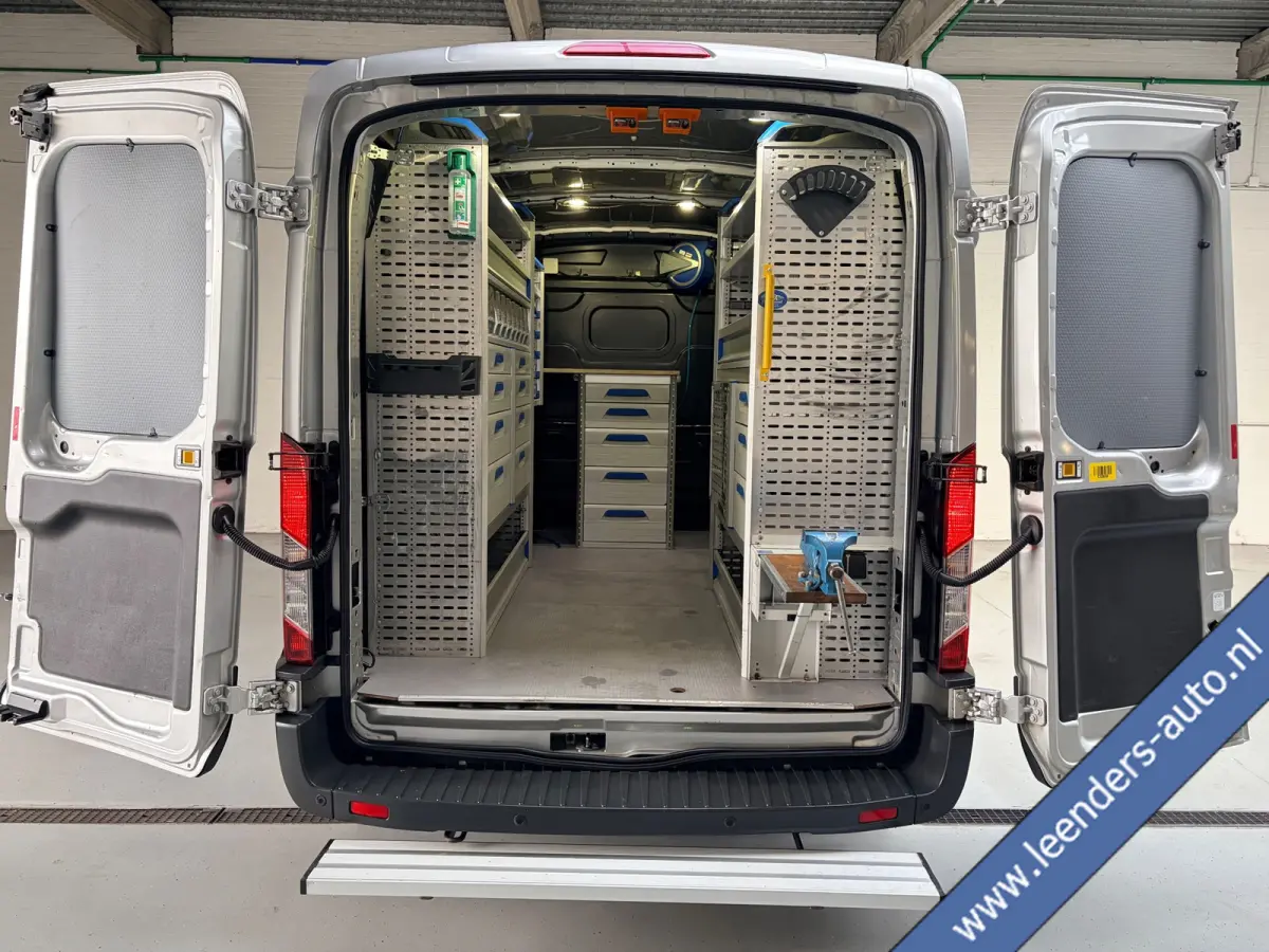Servicewagen 350 2.0 TDCI 131PK euro6 L2H2 3Persoons Trend 3Persoons, Sortimo werkplaats inrichting, RIJKLAARPRIJS